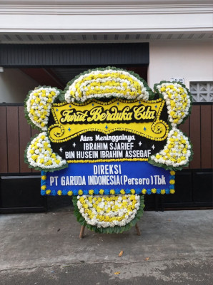 Papan Bunga Duka di Siman